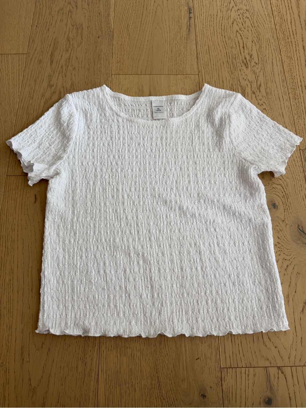 Nordstrom White Textured Short Sleeve Tee